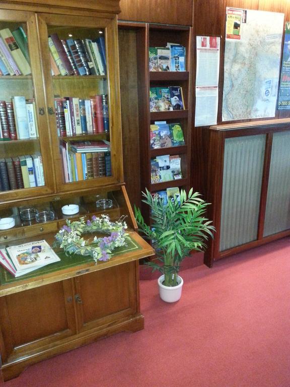 Hotel Park Eden Бад Белинген Екстериор снимка